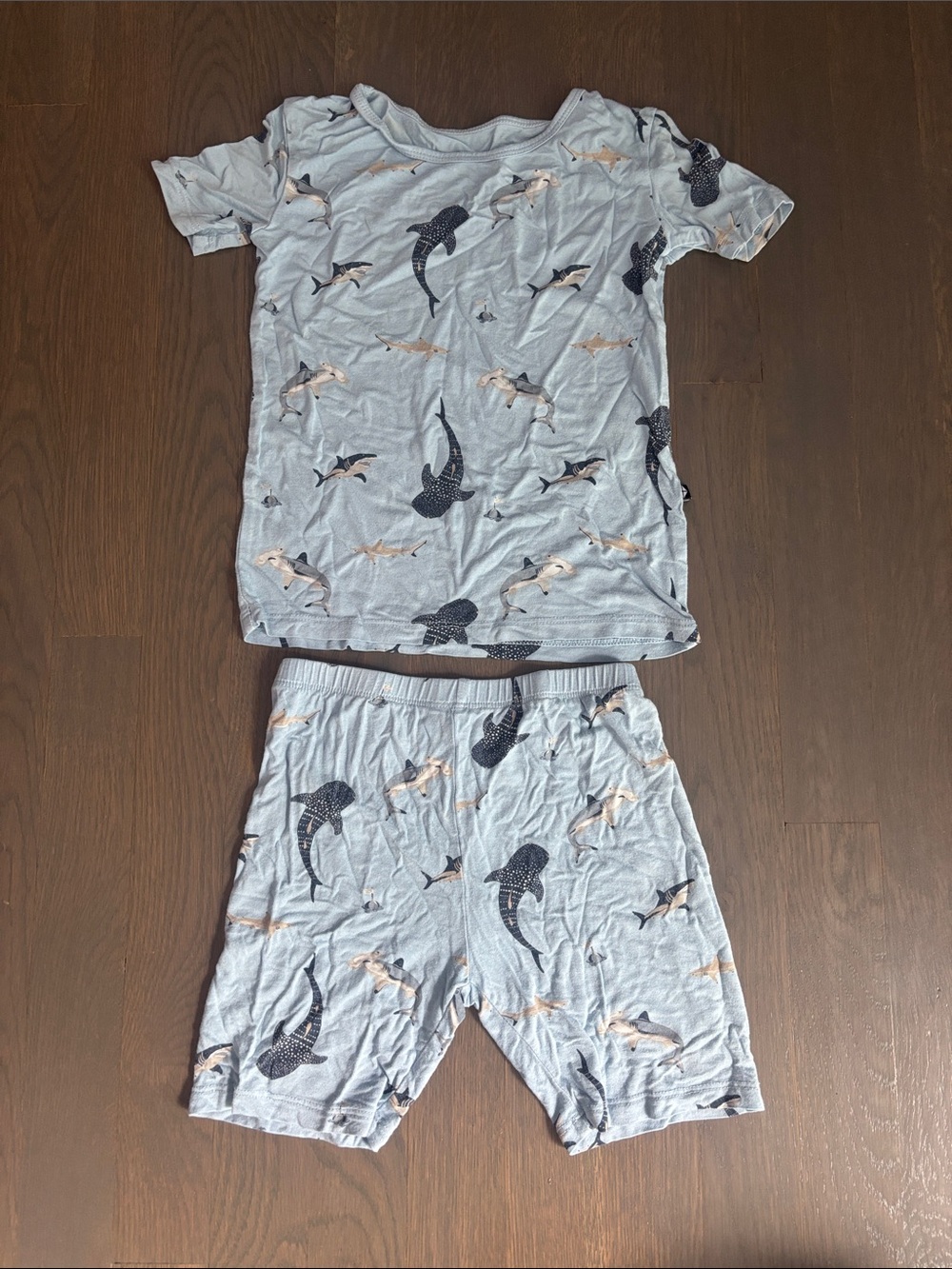 Kyte pjs size 6 shark 🦈